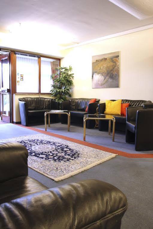 Hotel Der Stockinger ウンタープレムシュテッテン エクステリア 写真